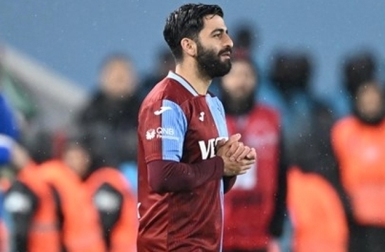 Trabzonspor'da Umut Bozok'tan Teknik Ekibe Olay El Hareketi!
